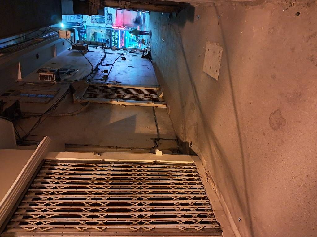 Bán nhà Nguyễn Lương Bằng - diện tích 59,3m2 3 tầng - ô tô đỗ cửa - giá 14,2 tỷ