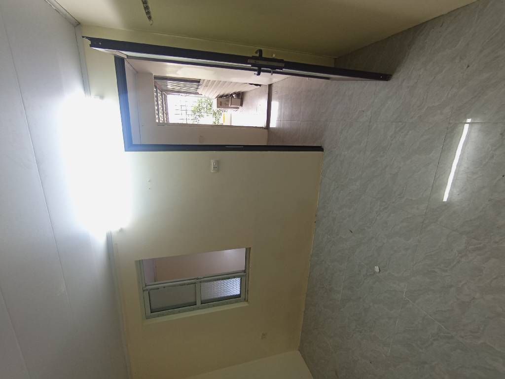 Bán nhà Lê Trọng Tấn - diện tích 37.4m2 3 tầng - gần ô tô - giá 2,65 tỷ