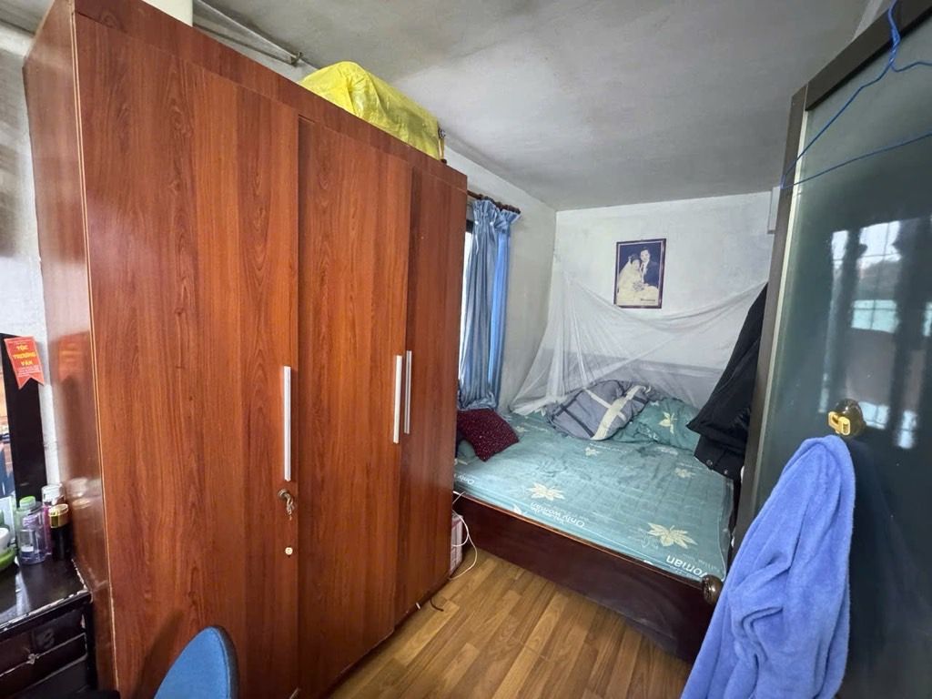 Bán nhà Tạ Quang Bửu - diện tích 60m2 1 tầng - Mặt phố - giá 4,3 tỷ