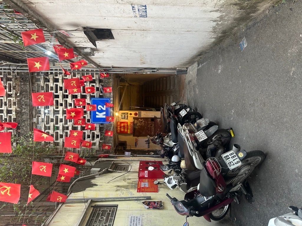 Bán nhà Tạ Quang Bửu - diện tích 60m2 1 tầng - Mặt phố - giá 4,3 tỷ