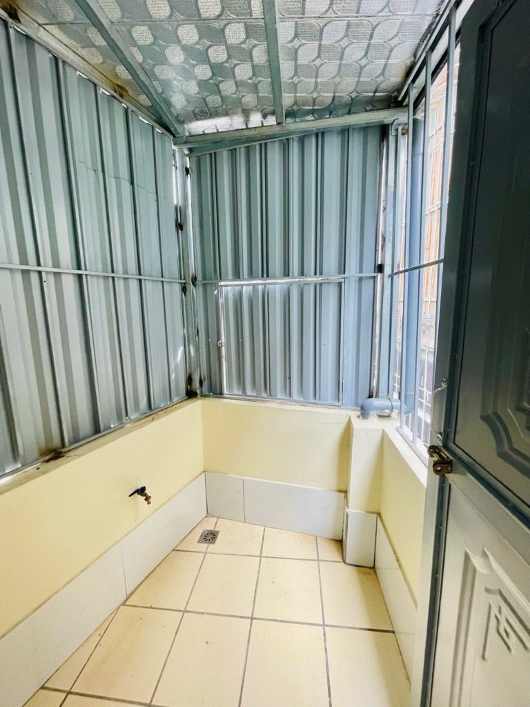 Bán nhà Linh Quang - diện tích 18,8m2 4 tầng - Nhà 3 mặt thoáng - giá 5 tỷ