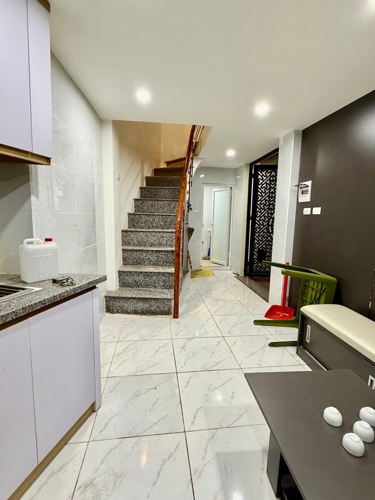 Bán nhà Linh Quang - diện tích 18,8m2 4 tầng - Nhà 3 mặt thoáng - giá 5 tỷ