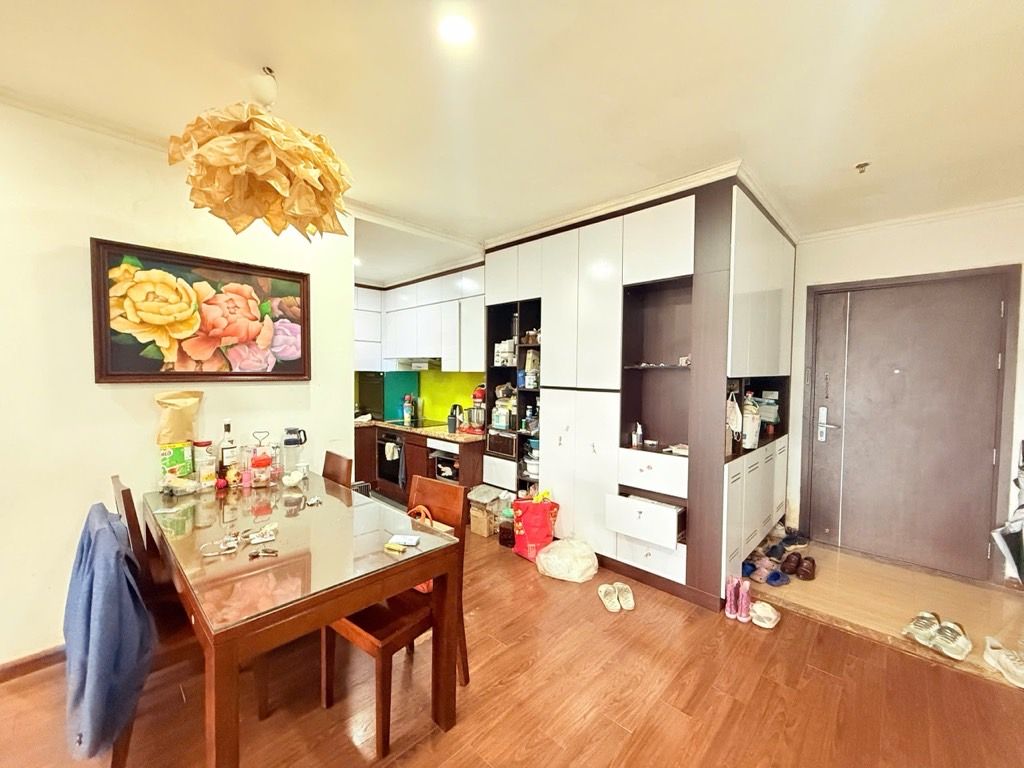 Bán nhà Kim Giang - diện tích 99.7m2 30 tầng - Lô góc, 3 ngủ - giá 9,8 tỷ