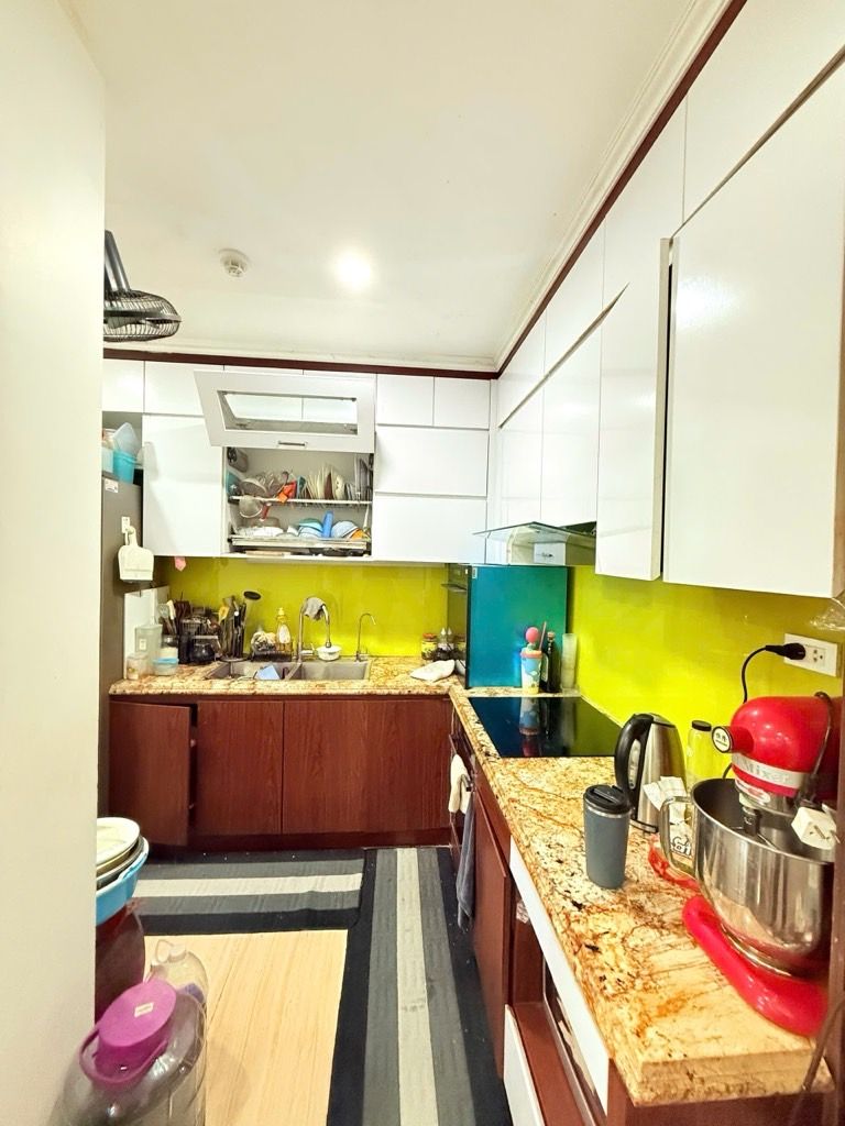 Bán nhà Kim Giang - diện tích 99.7m2 30 tầng - Lô góc, 3 ngủ - giá 9,8 tỷ