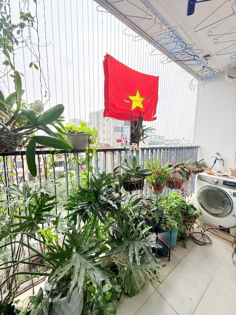 Bán nhà Kim Giang - diện tích 99.7m2 30 tầng - Lô góc, 3 ngủ - giá 9,8 tỷ