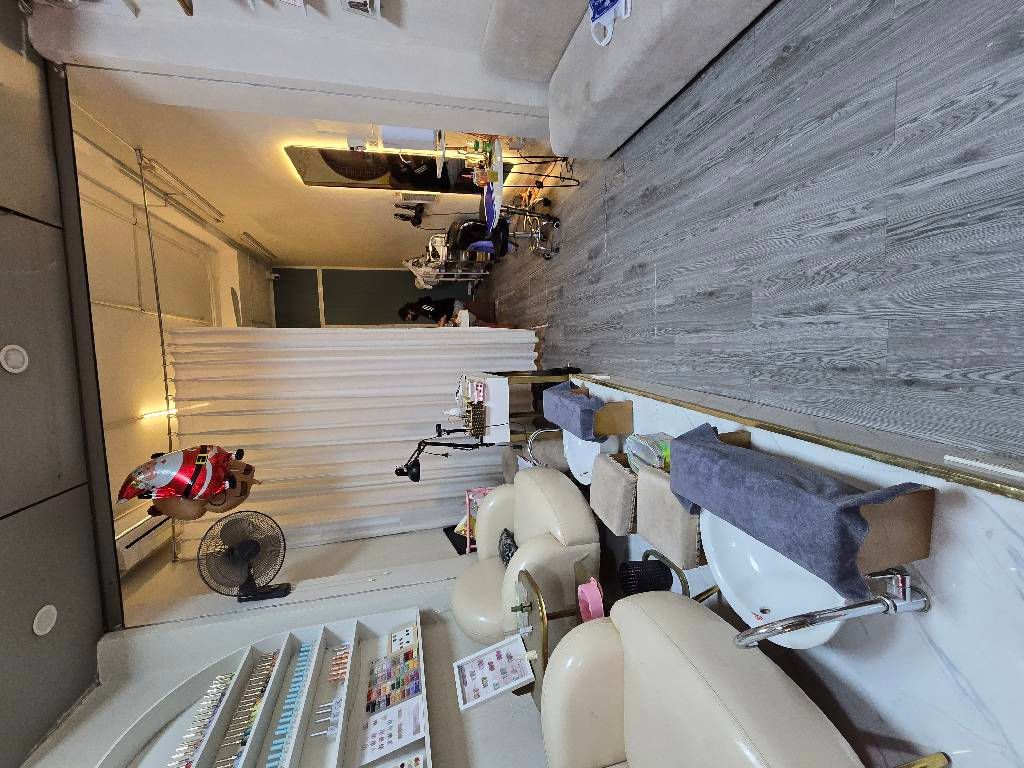 Bán nhà Vĩnh Hưng - diện tích 52m2 6 tầng - Mặt phố kinh doanh sầm uất - giá 20 tỷ