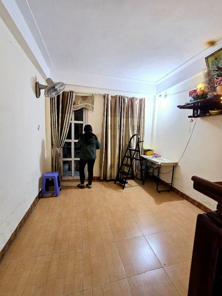 Bán nhà Vĩnh Hưng - diện tích 52m2 6 tầng - Mặt phố kinh doanh sầm uất - giá 20 tỷ