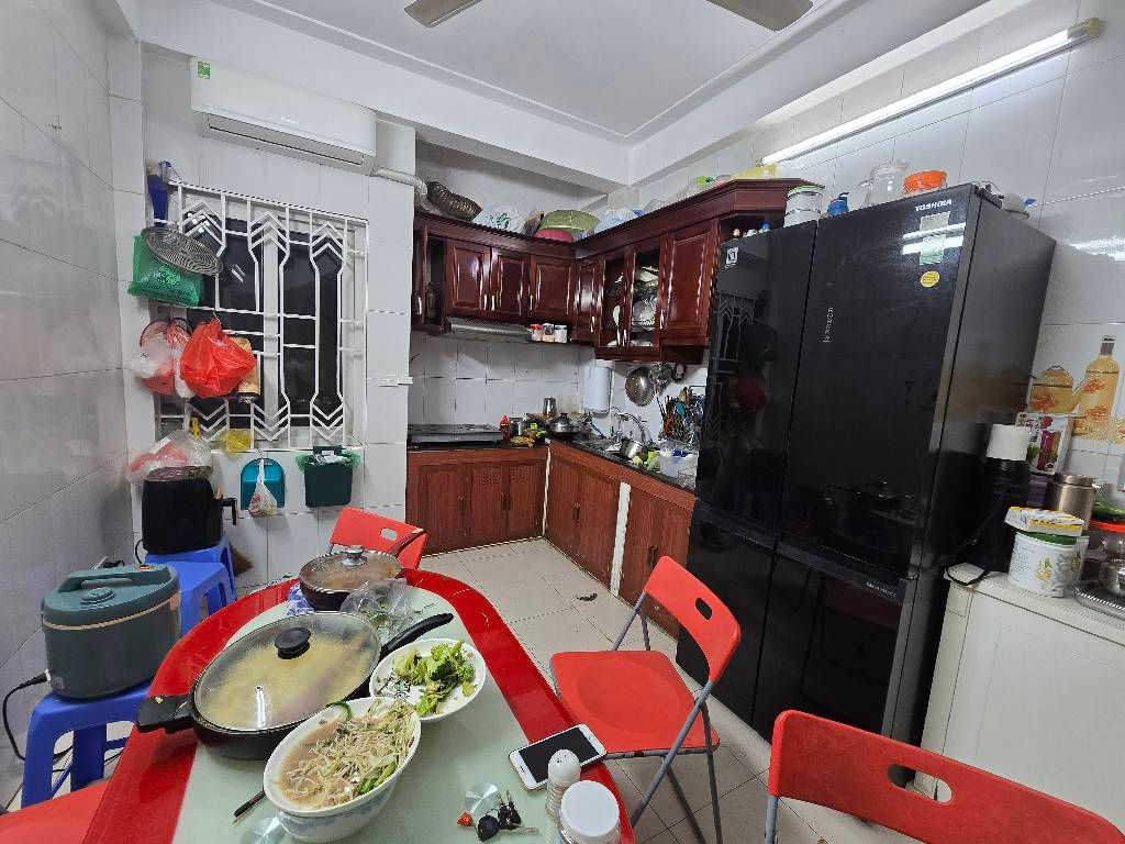 Bán nhà Vĩnh Hưng - diện tích 52m2 6 tầng - Mặt phố kinh doanh sầm uất - giá 20 tỷ