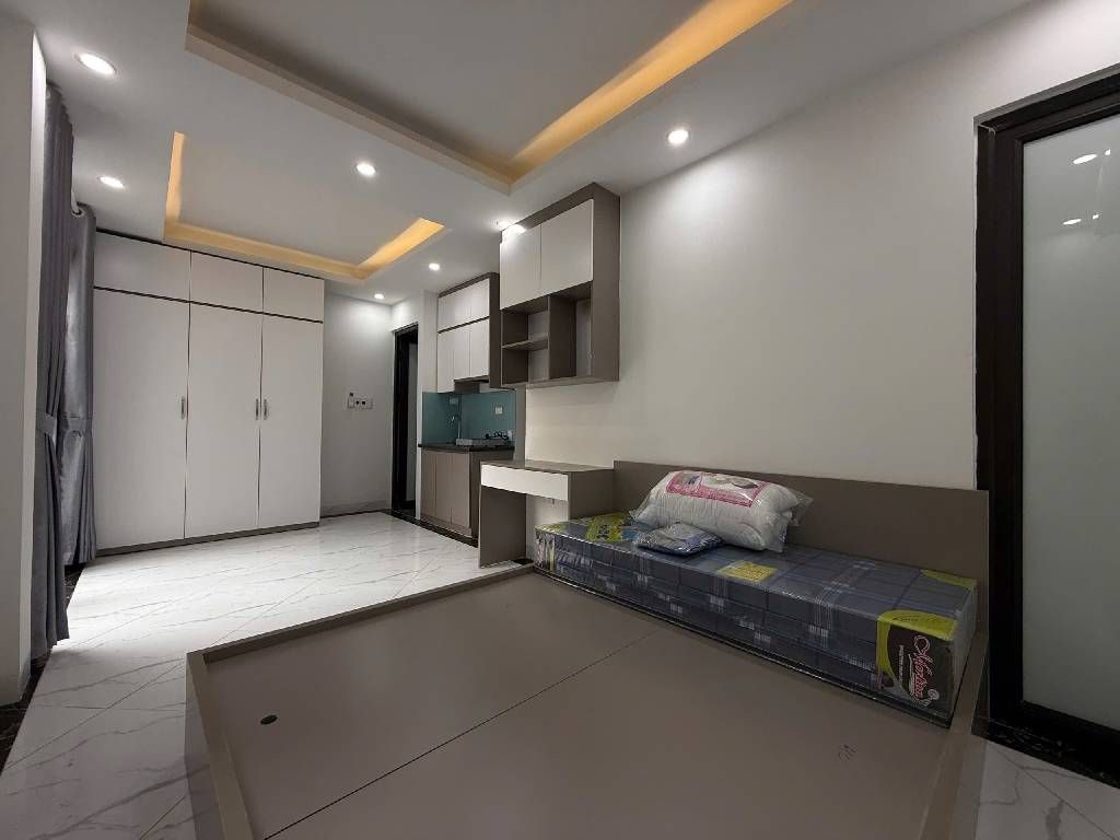 Bán nhà Khuyến Lương - diện tích 47m2 6 tầng - Lô góc thang máy - giá 10,8 tỷ