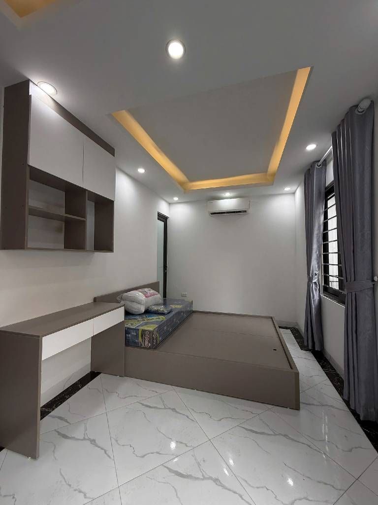 Bán nhà Khuyến Lương - diện tích 47m2 6 tầng - Lô góc thang máy - giá 10,8 tỷ