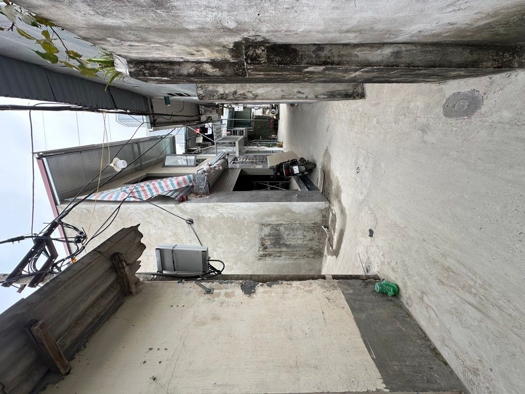 Bán nhà Tân Khai - diện tích 30.4m2 2 tầng - gần Lĩnh Nam - giá 2.6 tỷ