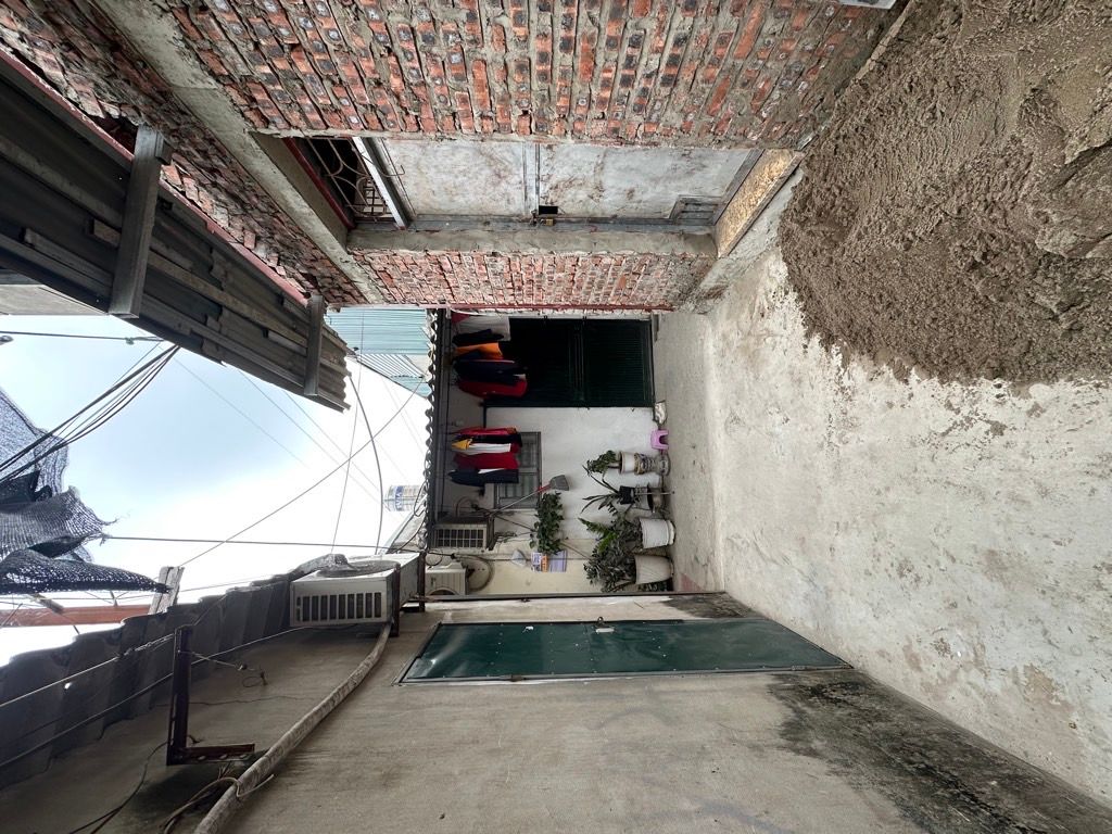 Bán nhà Tân Khai - diện tích 30.4m2 2 tầng - gần Lĩnh Nam - giá 2.6 tỷ