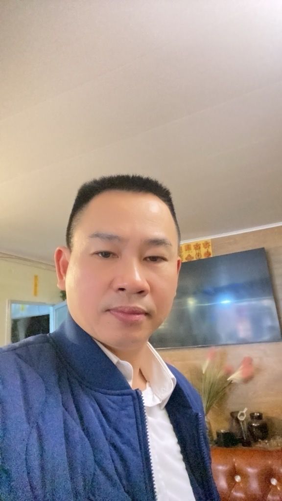 Bán nhà Quỳnh Mai - diện tích 23,8m2 1 tầng - Mặt phố vỉa hè kinh doanh sầm uất - giá 6 tỷ