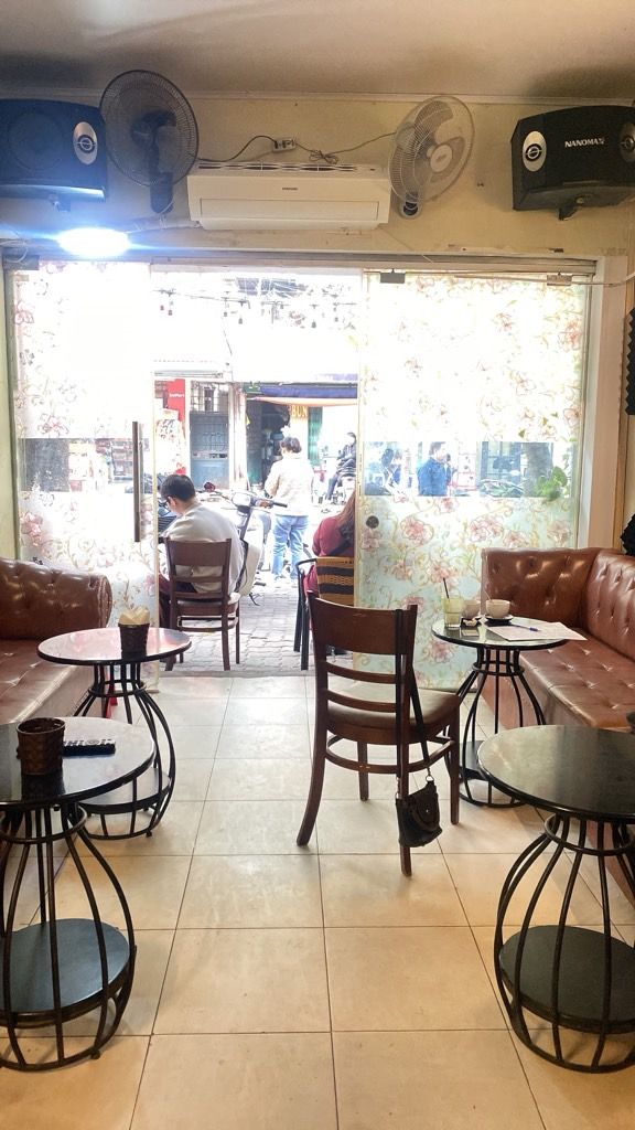 Bán nhà Quỳnh Mai - diện tích 23,8m2 1 tầng - Mặt phố vỉa hè kinh doanh sầm uất - giá 6 tỷ