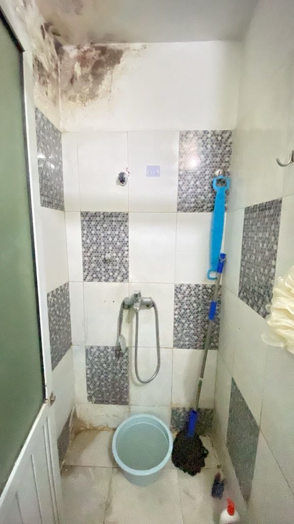 Bán nhà Quỳnh Mai - diện tích 23,8m2 1 tầng - Mặt phố vỉa hè kinh doanh sầm uất - giá 6 tỷ