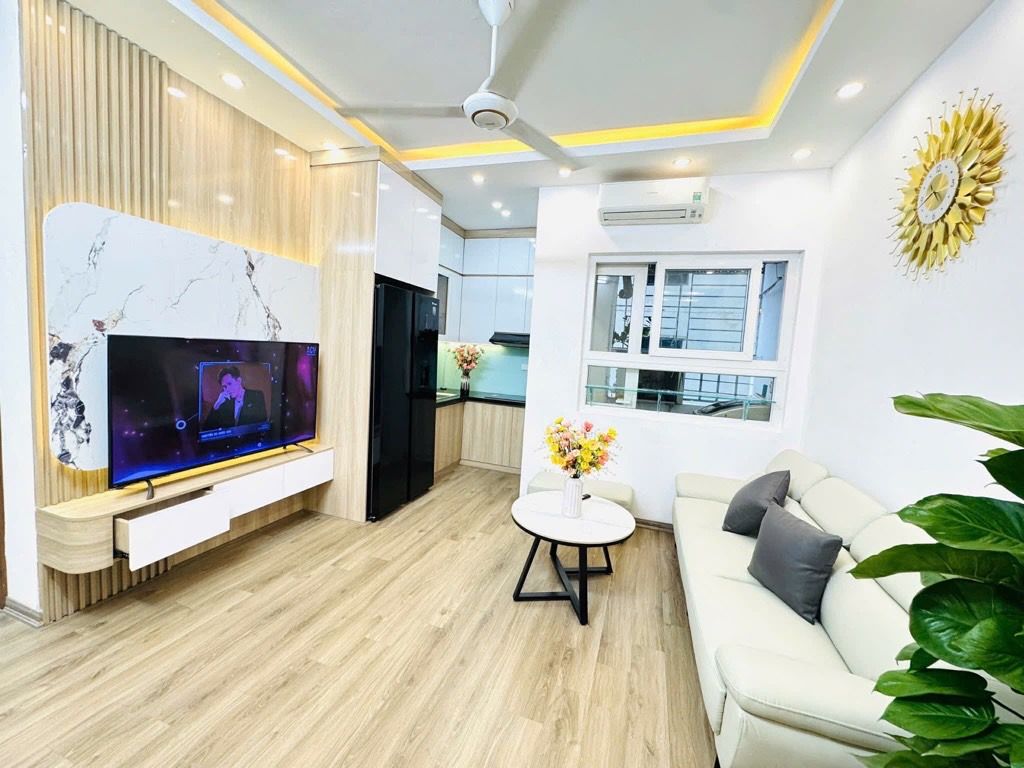 Bán nhà Kim Văn - Kim Lũ - diện tích 56.2m2 37 tầng - Căn góc tràn ngập ánh sáng - giá 4,75 tỷ