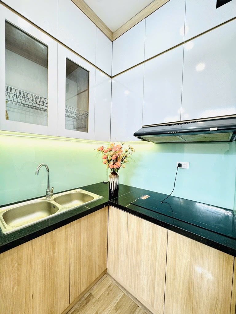 Bán nhà Kim Văn - Kim Lũ - diện tích 56.2m2 37 tầng - Căn góc tràn ngập ánh sáng - giá 4,75 tỷ