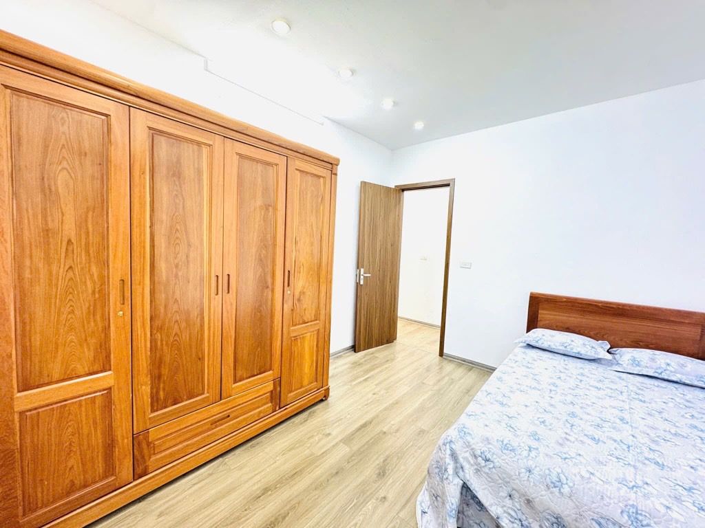 Bán nhà Kim Văn - Kim Lũ - diện tích 56.2m2 37 tầng - Căn góc tràn ngập ánh sáng - giá 4,75 tỷ