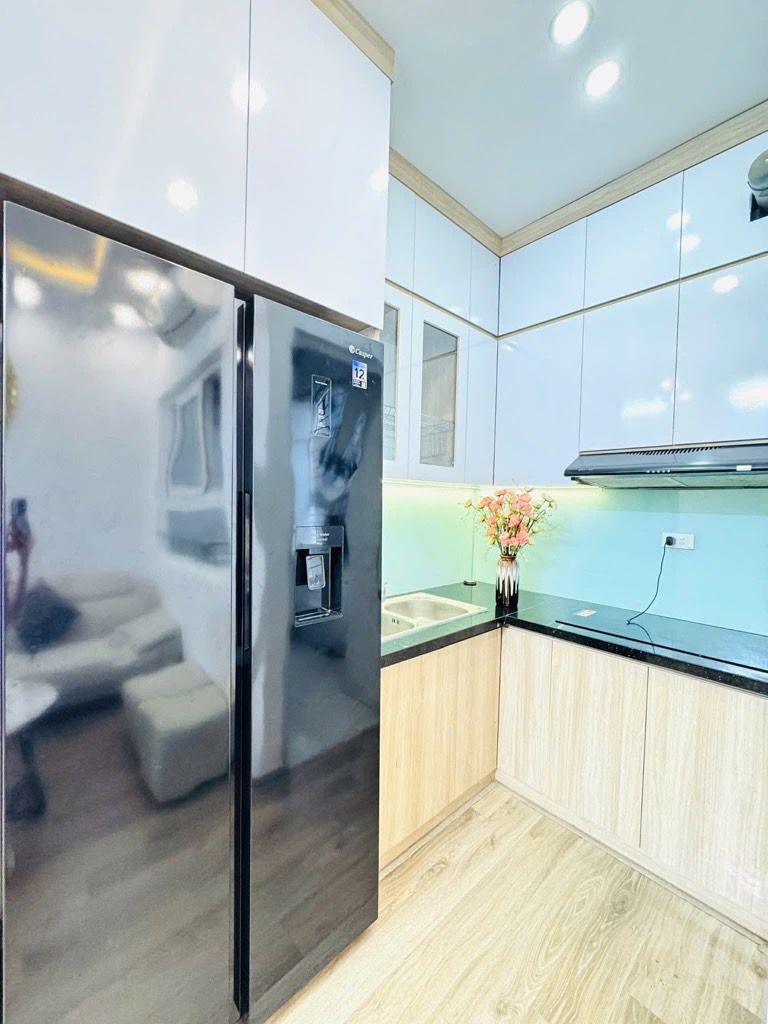 Bán nhà Kim Văn - Kim Lũ - diện tích 56.2m2 37 tầng - Căn góc tràn ngập ánh sáng - giá 4,75 tỷ