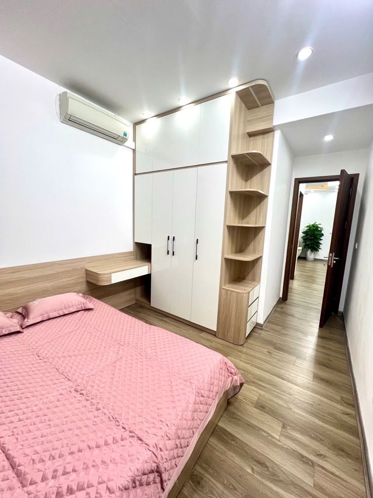 Bán nhà Kim Văn - Kim Lũ - diện tích 56.2m2 37 tầng - Căn góc tràn ngập ánh sáng - giá 4,75 tỷ