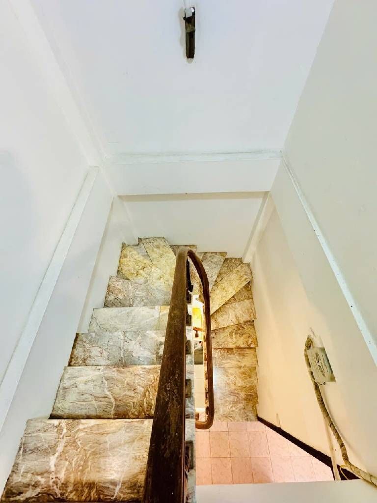 Bán nhà đê Trần Khát Chân - diện tích 33.2m2 4 tầng - Cực hiếm - giá 8,35 tỷ