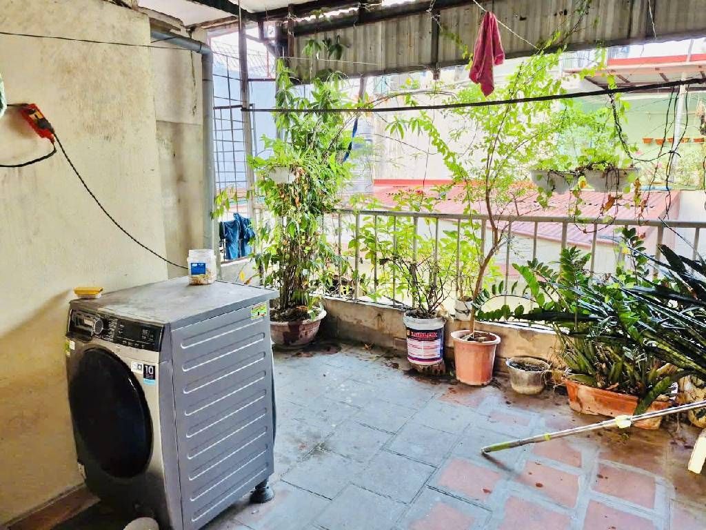 Bán nhà đê Trần Khát Chân - diện tích 33.2m2 4 tầng - Cực hiếm - giá 8,35 tỷ