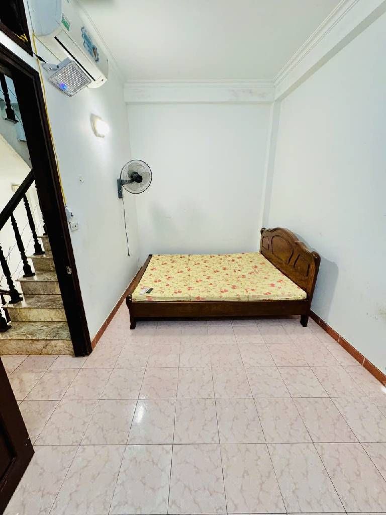 Bán nhà đê Trần Khát Chân - diện tích 33.2m2 4 tầng - Cực hiếm - giá 8,35 tỷ