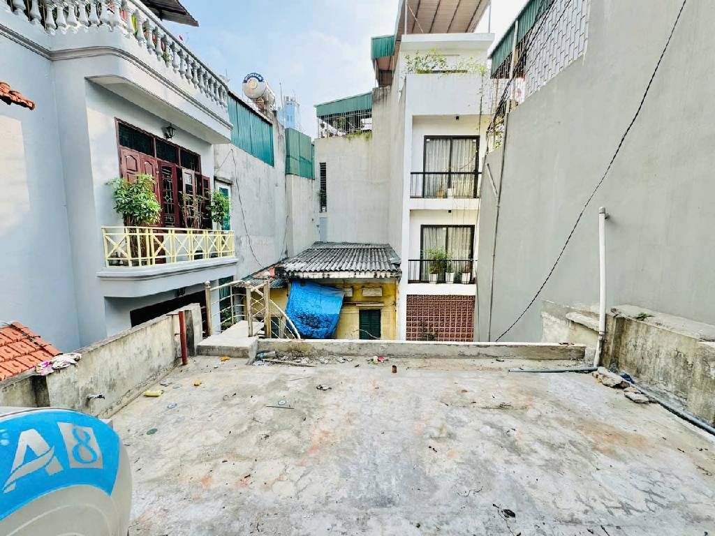 Bán nhà Vân Hồ - diện tích 51.9m2 2 tầng - Lô góc, mặt tiền rộng 5.2m - giá 14,5 tỷ