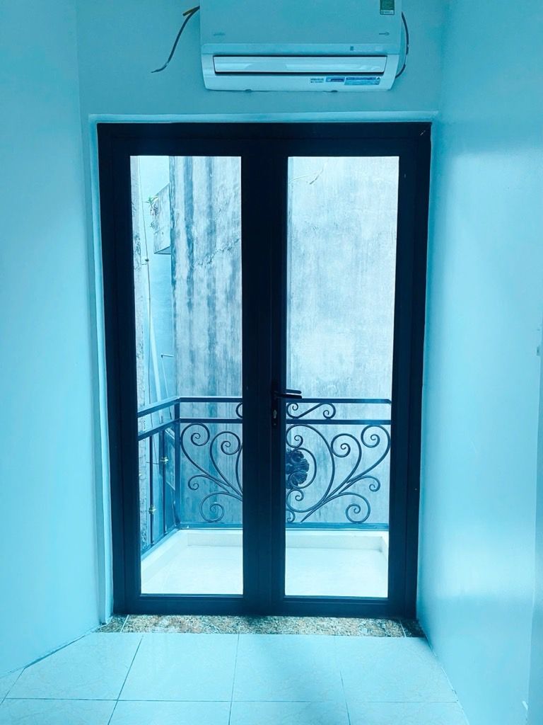 Bán nhà Bạch Mai - diện tích 20.2m2 5 tầng - Gần phố, sổ đỏ riêng - giá 5,98 tỷ