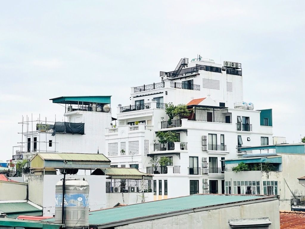 Bán nhà Bạch Mai - diện tích 20.2m2 5 tầng - Gần phố, sổ đỏ riêng - giá 5,98 tỷ