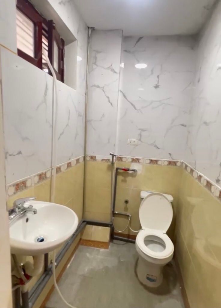 Bán nhà Lô D kim ngưu - diện tích 55m2 5 tầng - Phân Lô, Ô Tô Tránh - giá 14,5 tỷ