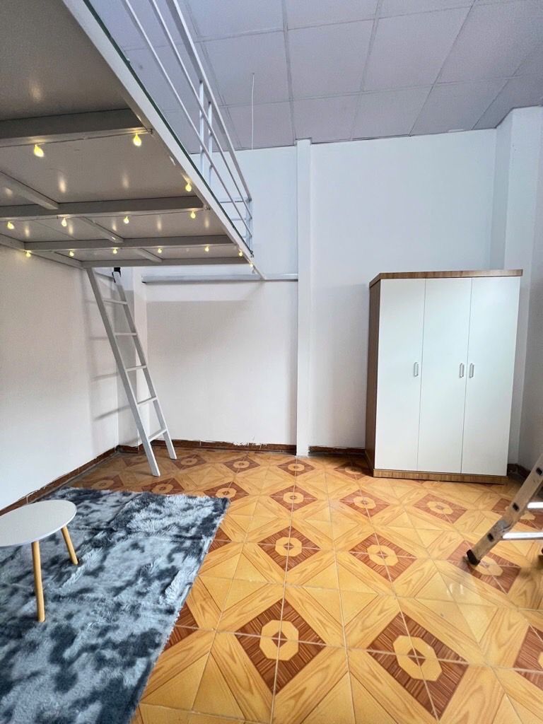 Bán nhà Lô D kim ngưu - diện tích 55m2 5 tầng - Phân Lô, Ô Tô Tránh - giá 14,5 tỷ