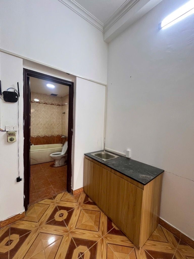 Bán nhà Lô D kim ngưu - diện tích 55m2 5 tầng - Phân Lô, Ô Tô Tránh - giá 14,5 tỷ