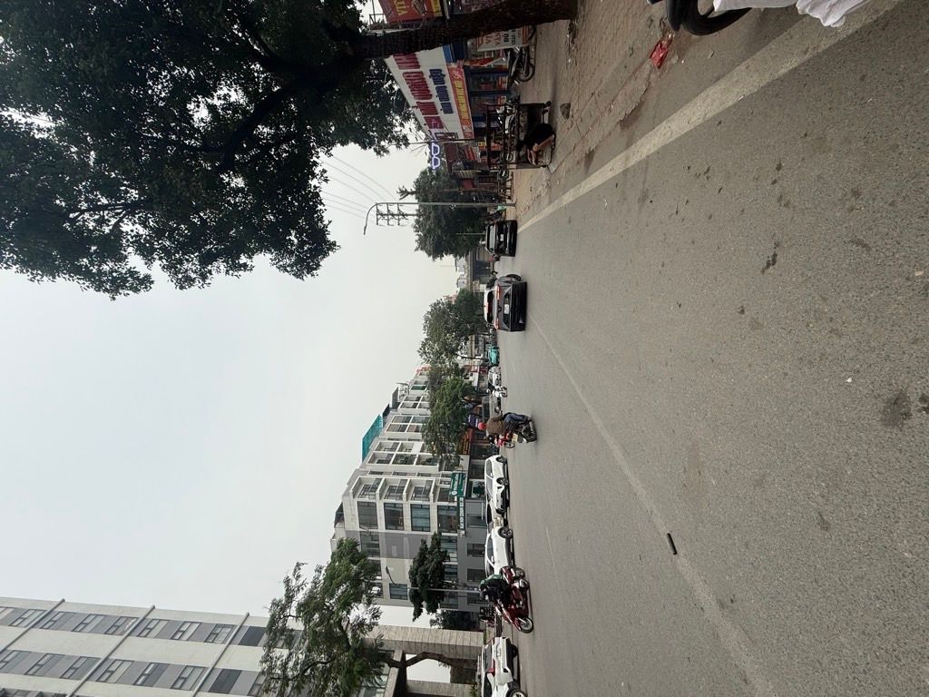 Bán nhà Trần Thủ Độ - diện tích 58m2 1 tầng - Mặt phố - giá 5 tỷ