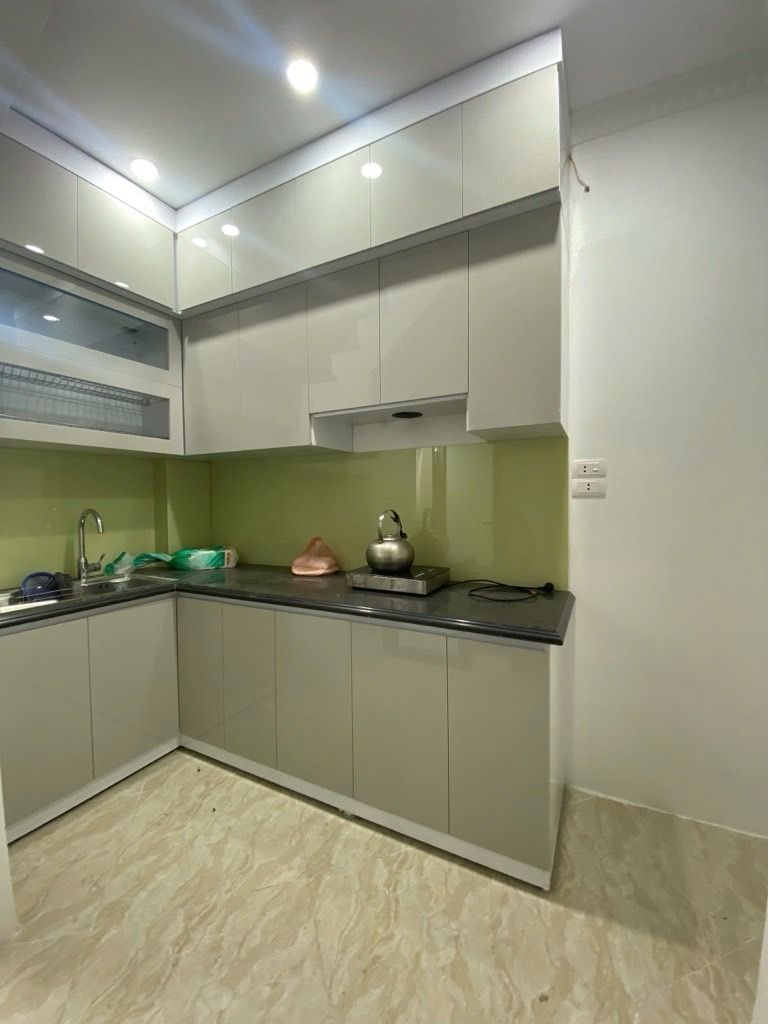 Bán nhà Đê La Thành - diện tích 39m2 5 tầng - thang máy, ngõ thông - giá 12,2 tỷ