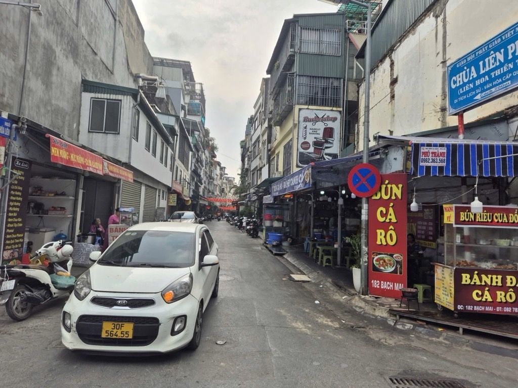 Bán nhà Ngõ Chùa Liên Phái - diện tích 18m2 1 tầng - Lô góc, gần ô tô - giá 2,1 tỷ