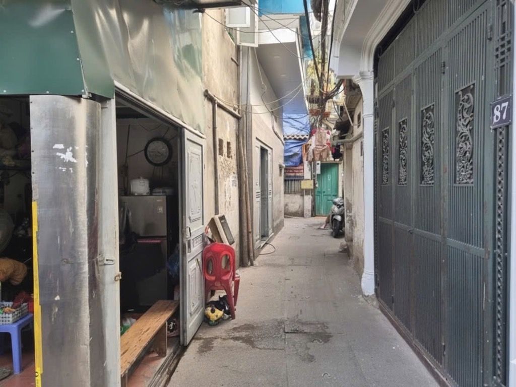 Bán nhà Ngõ Chùa Liên Phái - diện tích 18m2 1 tầng - Lô góc, gần ô tô - giá 2,1 tỷ