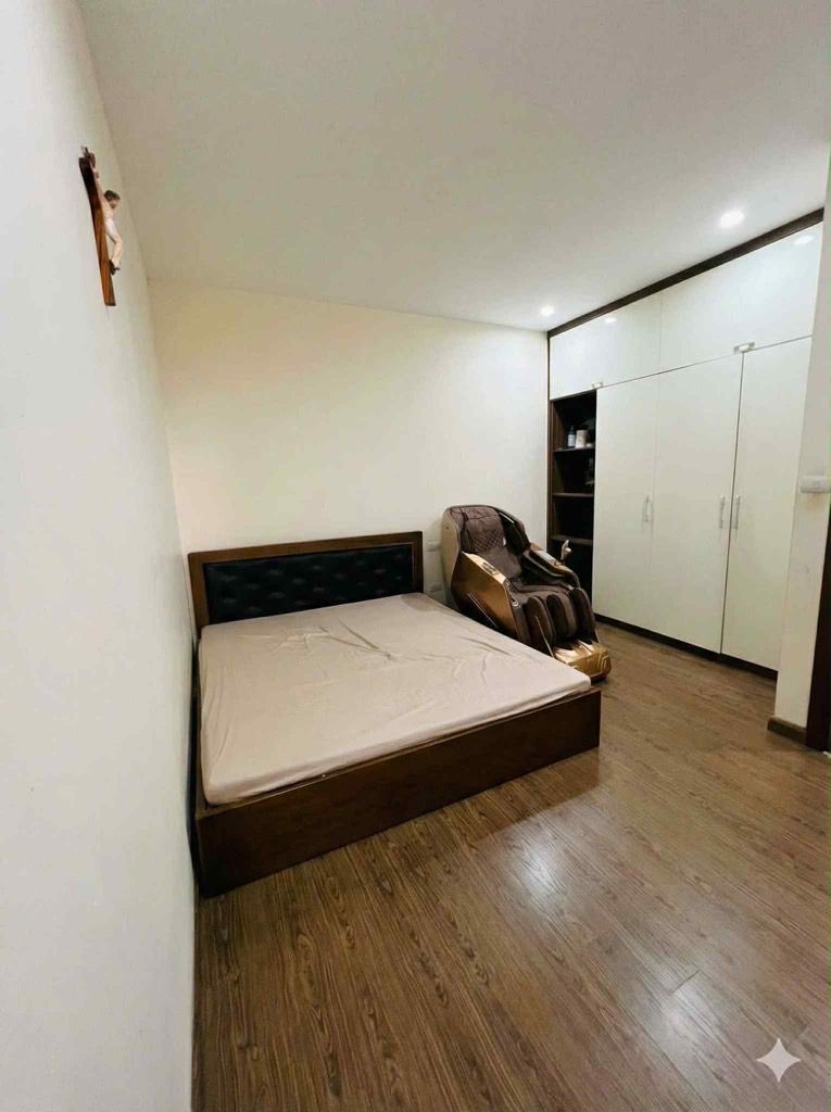 Bán nhà Thịnh Liệt - diện tích 83m2 1 tầng - Căn hộ chung cư 3 ngủ tặng full nội thất - giá 7,4 tỷ