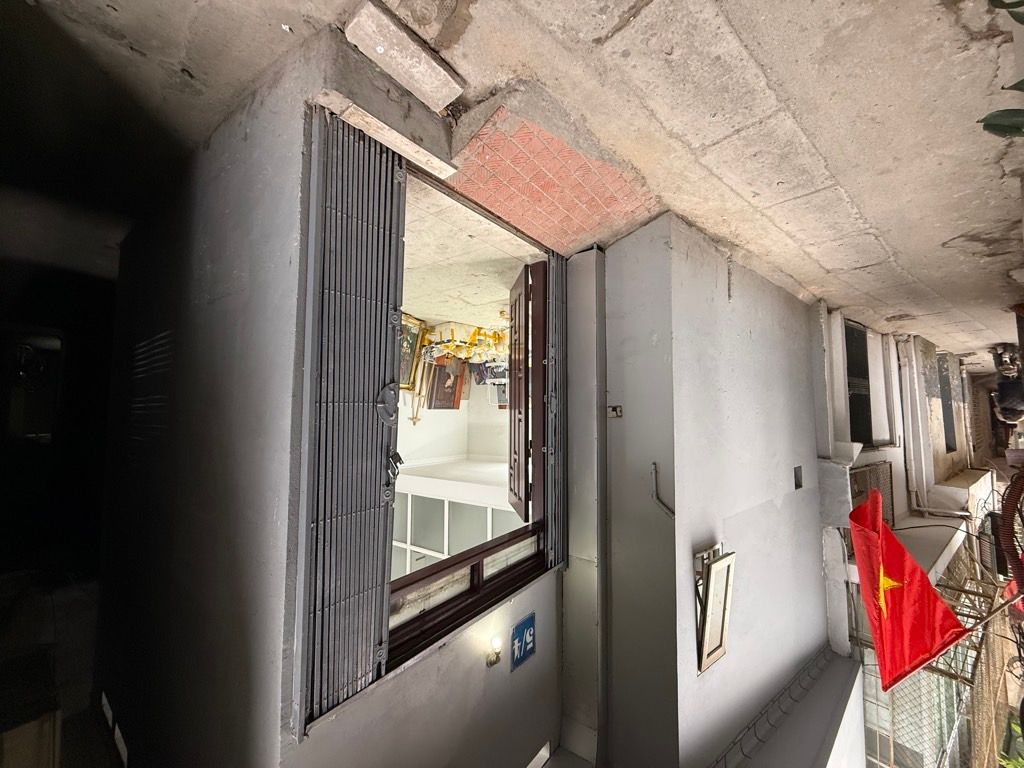 Bán nhà Lương Yên - diện tích 26,3m2 4 tầng - Lô góc, gần phố - giá 8,6 tỷ