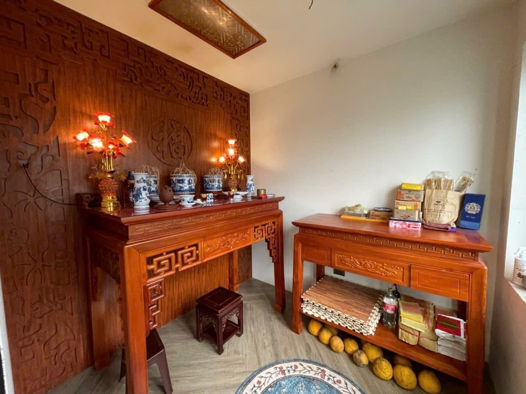 Bán nhà Quan Nhân - diện tích 97m2 6 tầng - Mặt phố kinh doanh - giá 20 tỷ