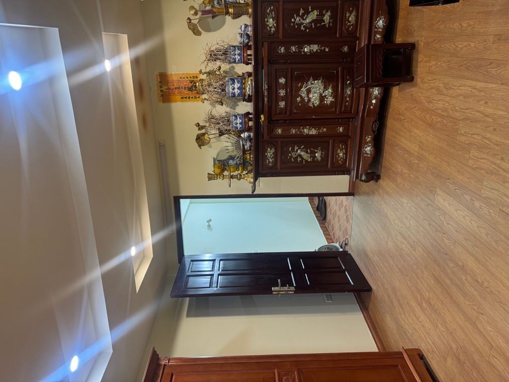 Bán nhà Chợ Khâm Thiên - diện tích 59m2 5 tầng - Ô tô đỗ cửa - giá 17,5 tỷ