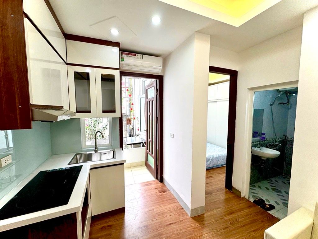 Bán nhà Văn Hương - diện tích 37m2 1 tầng - Căn Hộ CCMN 1P Ngủ - giá 1,68 tỷ