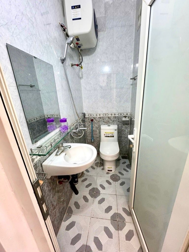 Bán nhà Văn Hương - diện tích 37m2 1 tầng - Căn Hộ CCMN 1P Ngủ - giá 1,68 tỷ