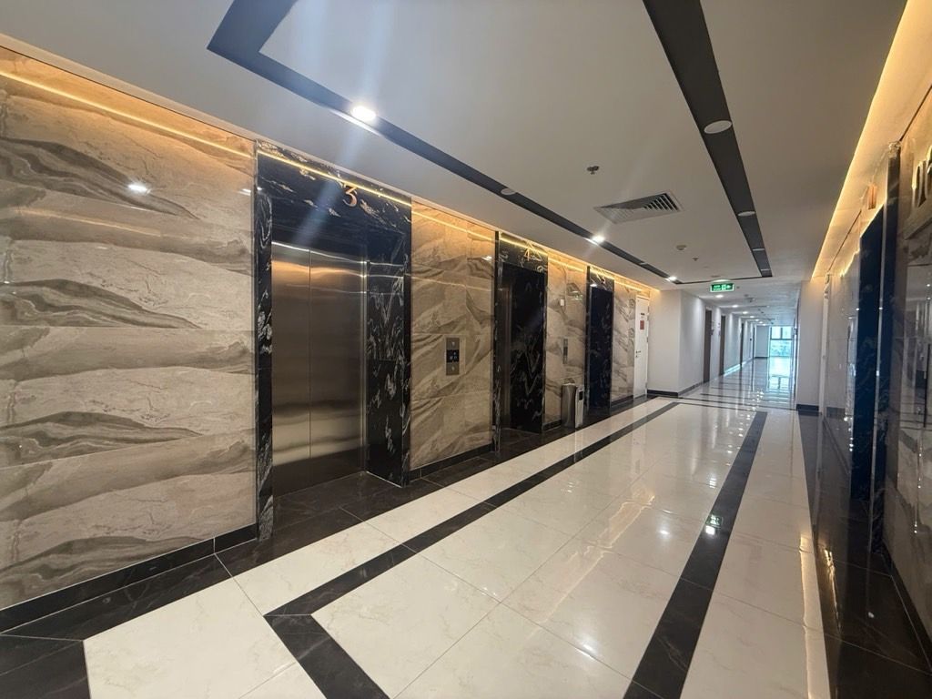 Bán nhà Đường Láng - diện tích 33m2 10 tầng - Căn hộ Studio - giá 4,5 tỷ