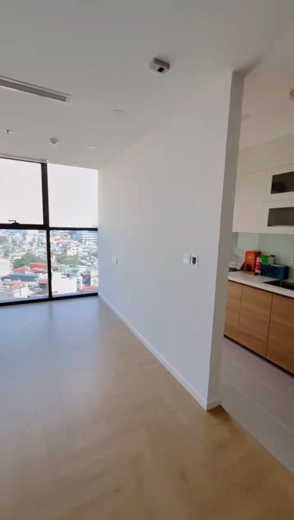 Bán nhà Đường Láng - diện tích 33m2 10 tầng - Căn hộ Studio - giá 4,5 tỷ