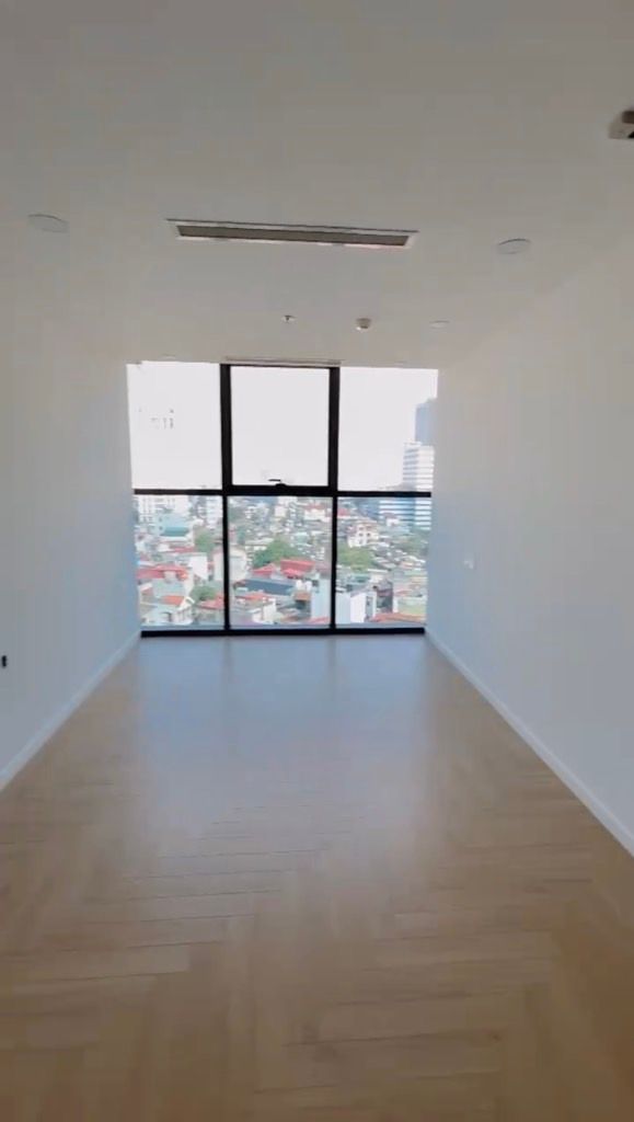 Bán nhà Đường Láng - diện tích 33m2 10 tầng - Căn hộ Studio - giá 4,5 tỷ