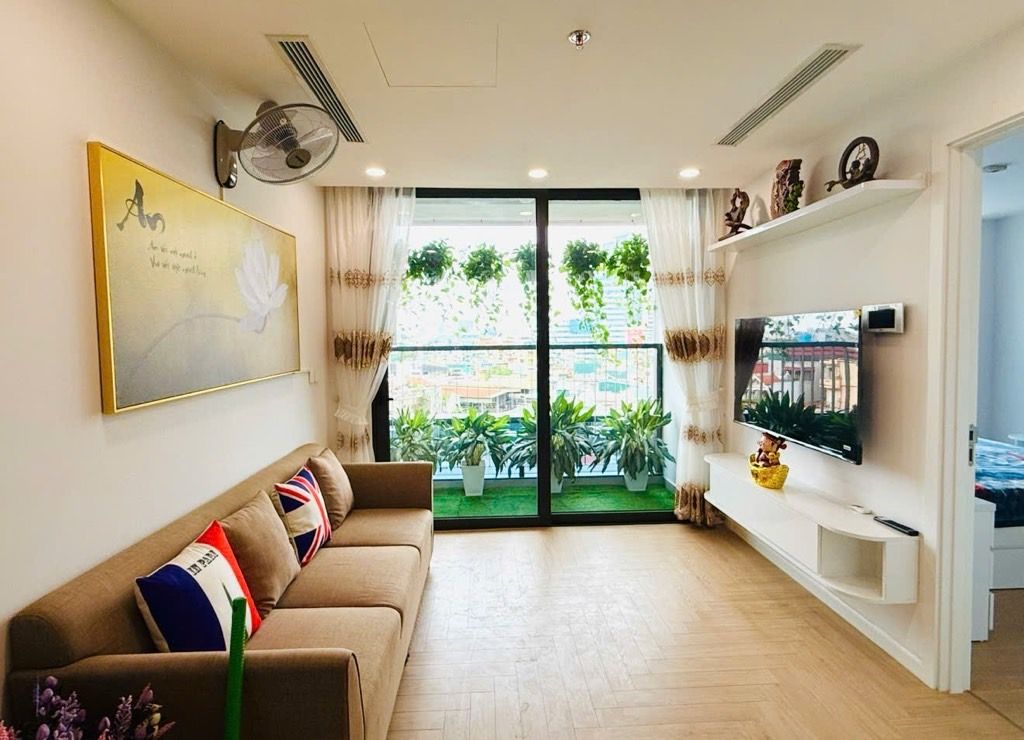 Bán nhà Đường Láng - diện tích 68m2 27 tầng - Căn góc - giá 7,8 tỷ