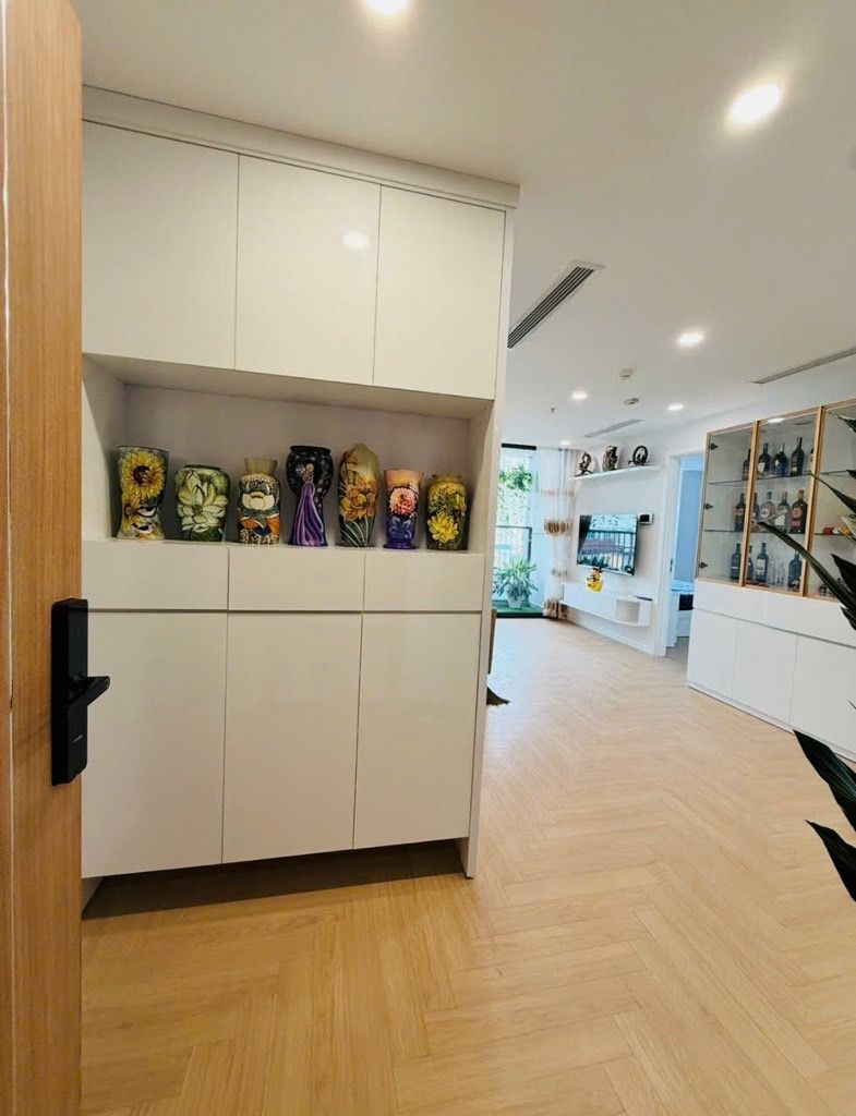 Bán nhà Đường Láng - diện tích 68m2 27 tầng - Căn góc - giá 7,8 tỷ