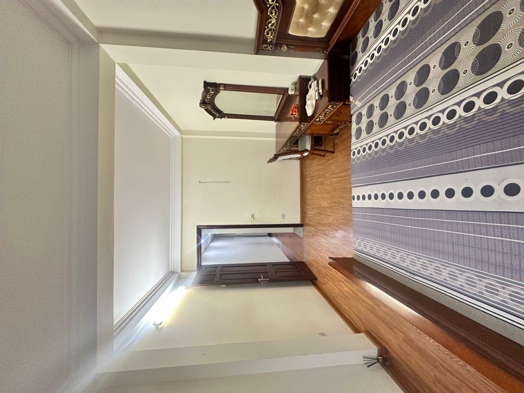 Bán nhà Vĩnh Hưng - diện tích 60m2 7 tầng - Ô tô tránh - giá 22 tỷ