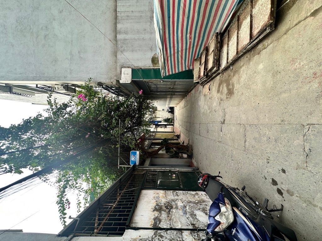 Bán nhà Lĩnh Nam - diện tích 62m2 5 tầng - Lô Góc 3 mặt thoáng - giá 16 tỷ